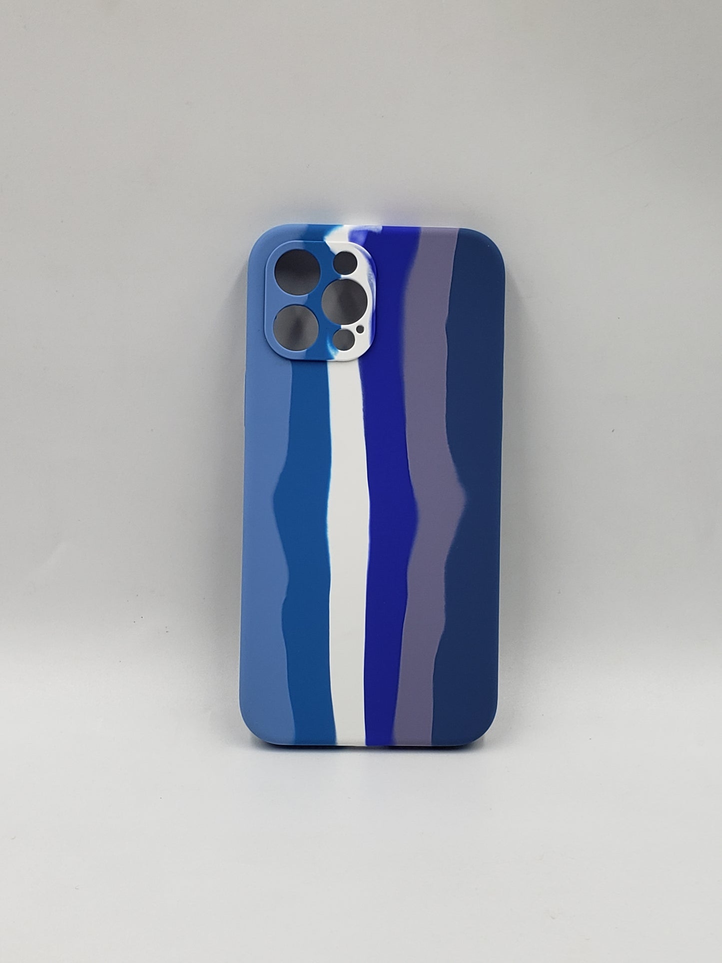 iPhone 12 Pro Max - Silicone Cases - Arcoiris con protector de cámara