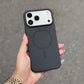 iPhone 17 Pro Max - Funda de Silicona Premium - MagSafe
