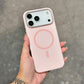 iPhone 17 Pro Max - Funda de Silicona Premium - MagSafe