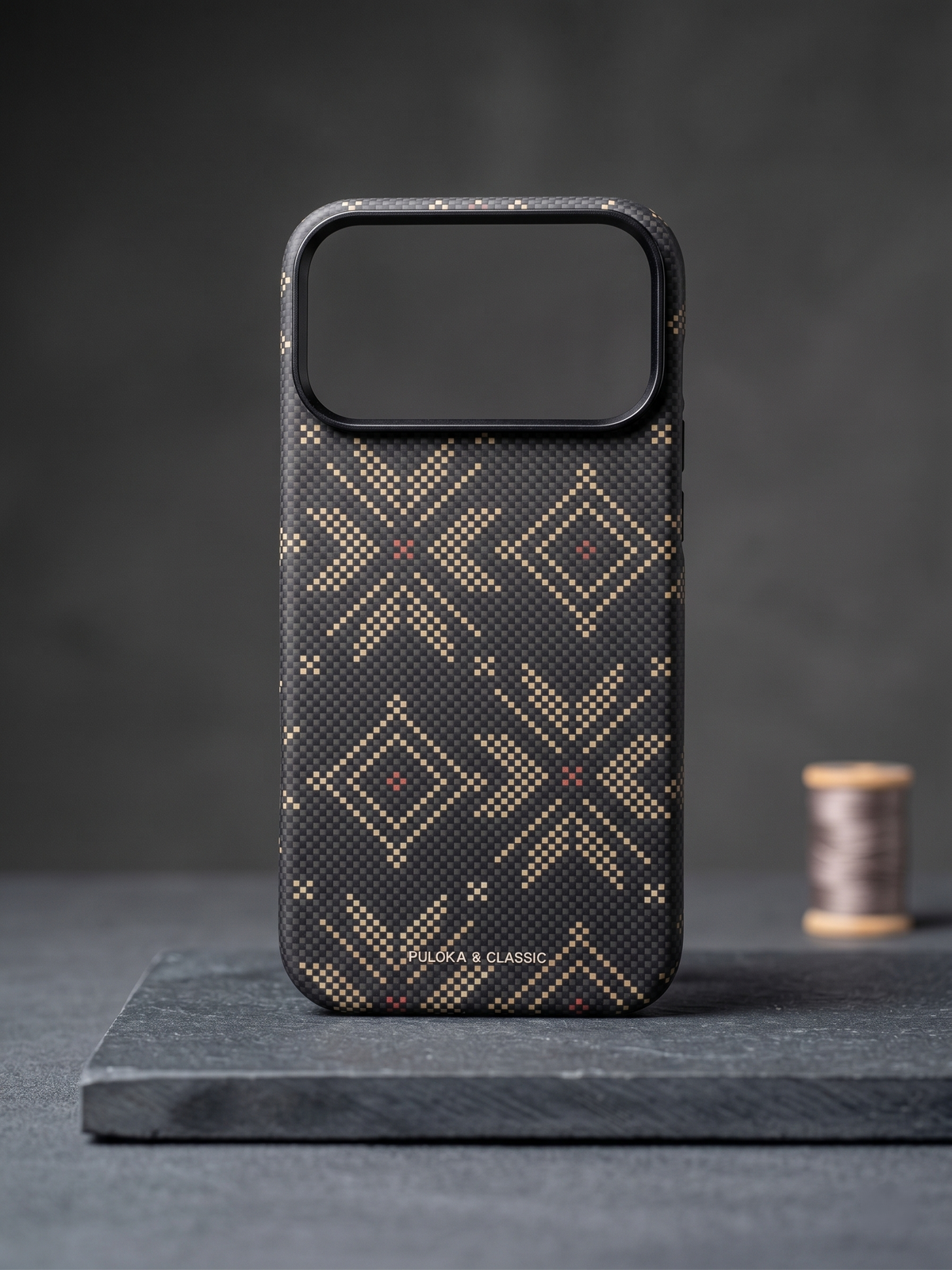 iPhone 17 Pro Max - Funda Artisan - MagSafe - Puloka