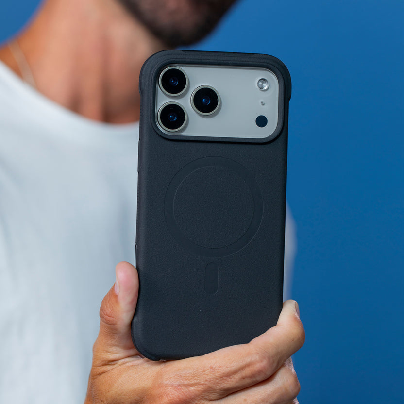 iPhone 18 Pro Max | iPhone 17 Pro Max - Funda Black Out - MagSafe - Prodigee