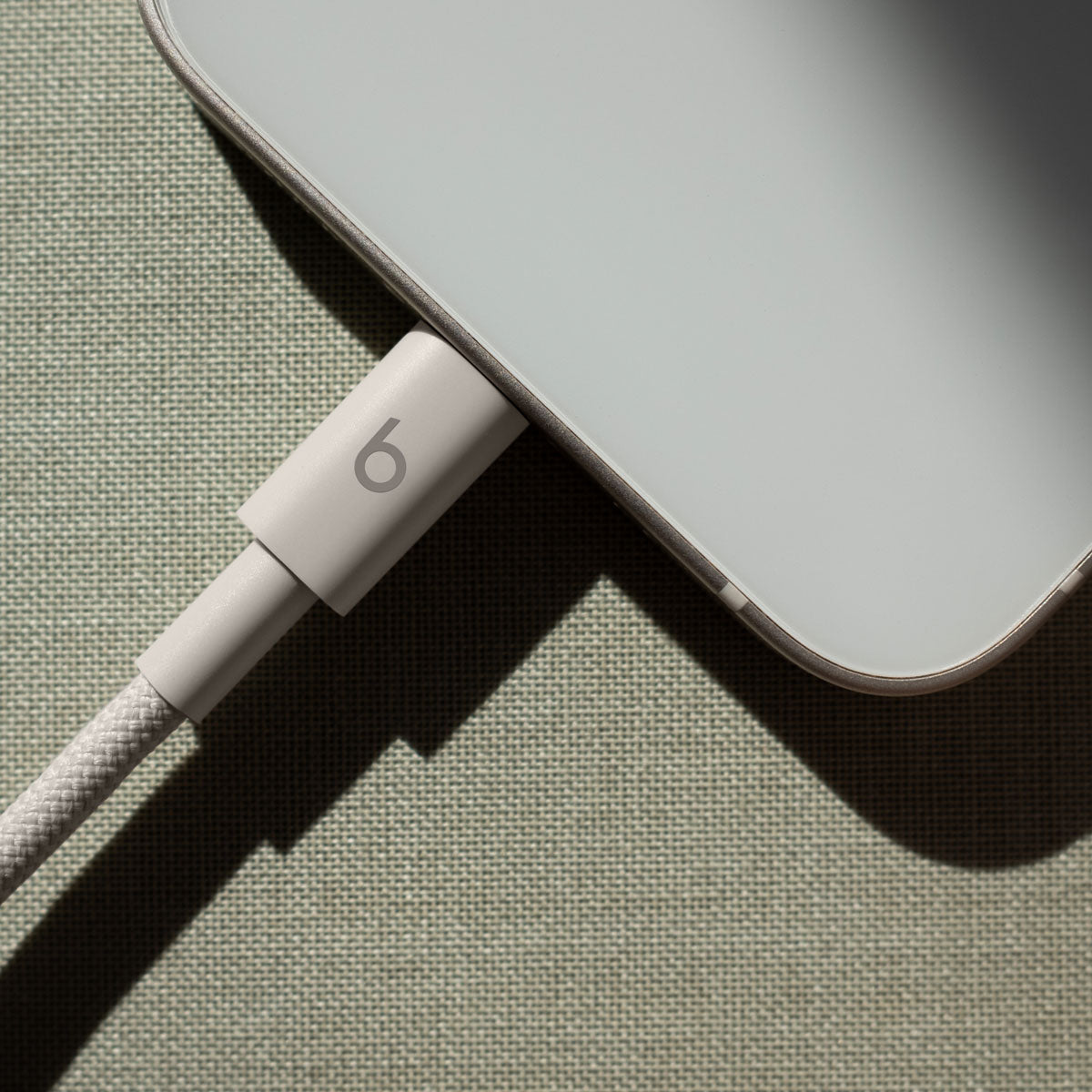 Cable Beats Trenzado USB C a Conector Lightning - 1.5 metros
